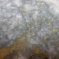 Chalcopyrite mineralization DDH CF 427 516 519m Discovery Zone